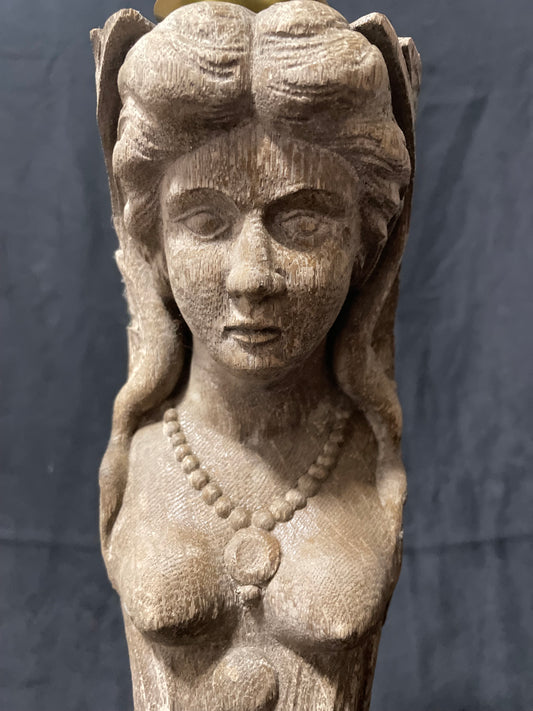 Antiker Engel-Kerzenhalter aus Ca. 200 Jahre altem Tischbein-echtes Unikat