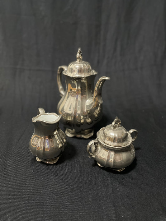 Art Deko Kaffeeset 3-teilig, versilbertes Porzellan