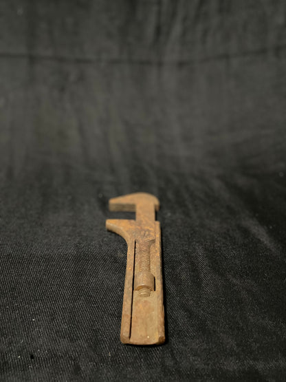 Antikes Zangenset mit echtem Charme