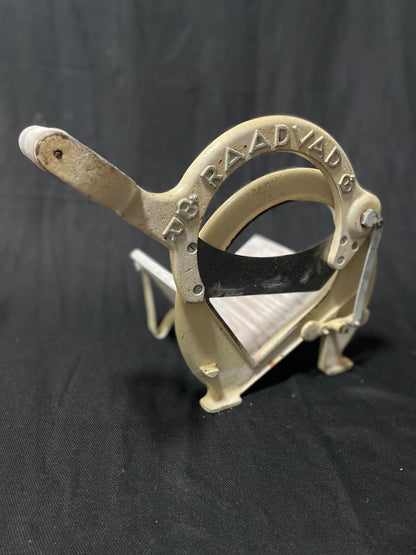 Raadvad Brotschneidemaschine, ein dänischer Designklassiker