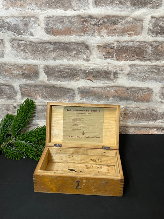 Verbandskasten VEB/DDR Ca. 1956